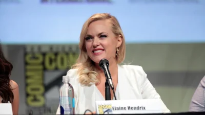 Elaine Hendrix, the American actress.